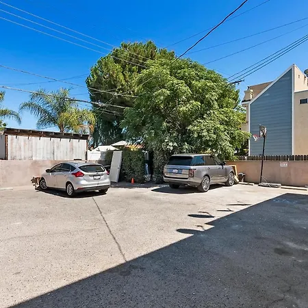 Spacious Private Gated Modern Loft Close To Universal Studio And Hollywood Los Angeles Exterior photo